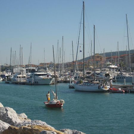 I Papaveri Apartments San Vincenzo Exterior photo